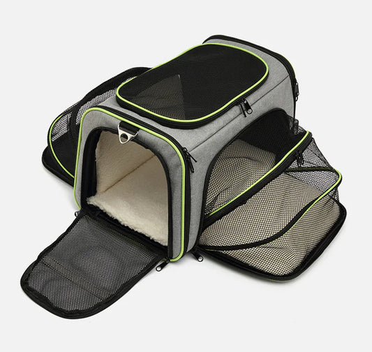 Wiskers &amp; Wag™ CozyExpand™ Reisetrage